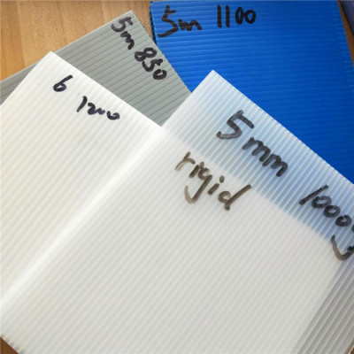 Corrugated PP construction protection sheet