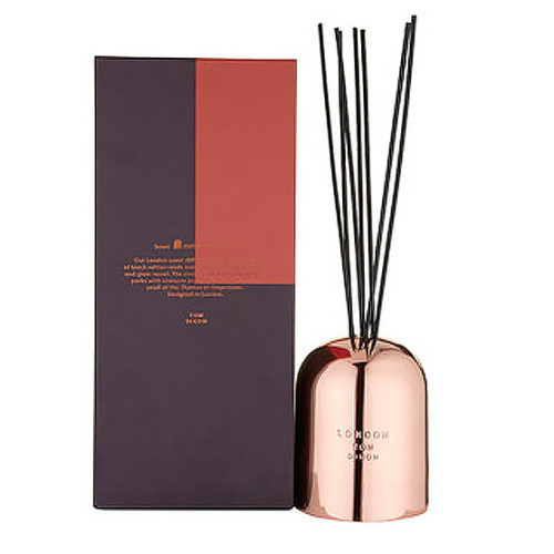 reed diffuser with rattan sticks