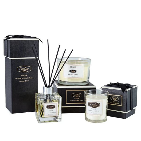 Reed diffuser with natural sticks for gift set
