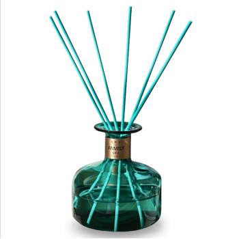 New wedding luxury design gift set packaging box aroma green rattan sticks glass bottle reed diffuser wholesale