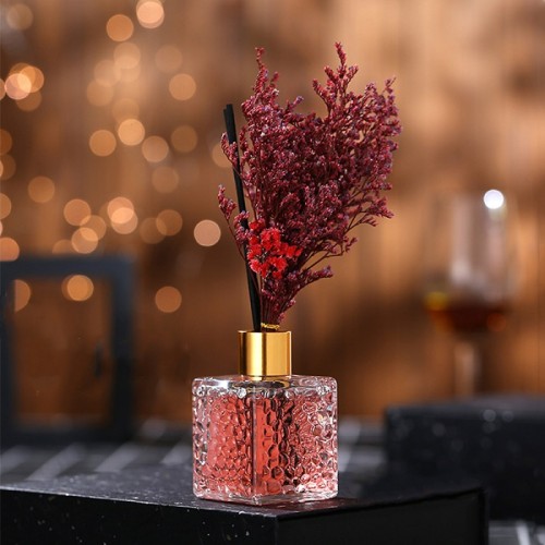 Wholesale home decoration fragrance eternal lavender large glass bottle reed diffuser With rattan sticks