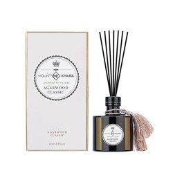 Luxury reed diffuser in gift box with rattan sticks