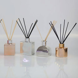 Luxury  Fragrance Reed Diffuser with Different Color Bottle