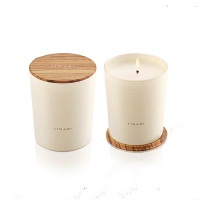 China Factory Scented Soy Wax Candle with Wood Lid  in Glass Jar with High End Gift Box