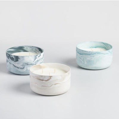 Pink three wicks scented soy candle in glass holder