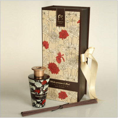 Soft fragrance, customized luxury home wedding natural fragrance reed diffuser