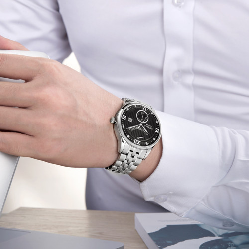 What is a perpetual calendar watch?