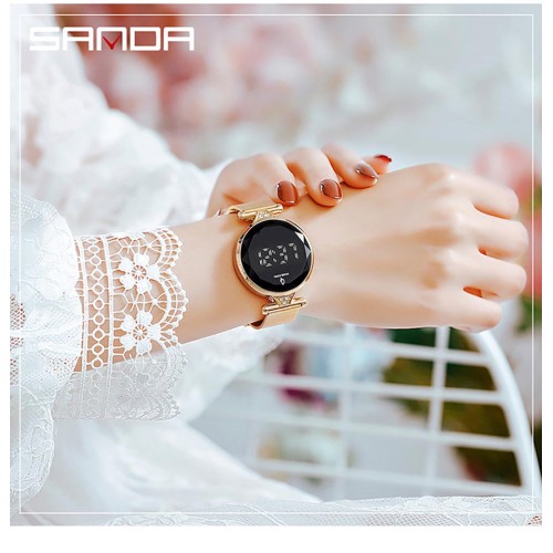 Tips for Wearing Watches in Summer