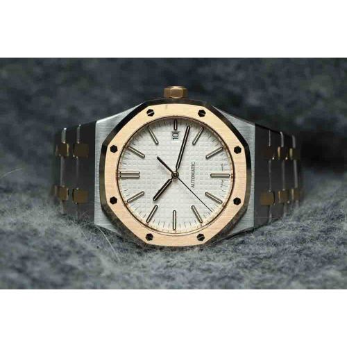 The maintenance method for scratches on precision steel watch straps and watches