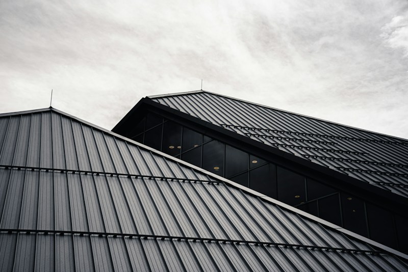 Stacked enameled steel sheets with glassy ceramic finish - MESCO Steel