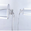 Revêtement UV Vitesse de durcissement rapide et haute efficacité de production Rouleau de rideau UV Revêtement de résine de durcissement à la pinte Apprêt correcteur de couleur