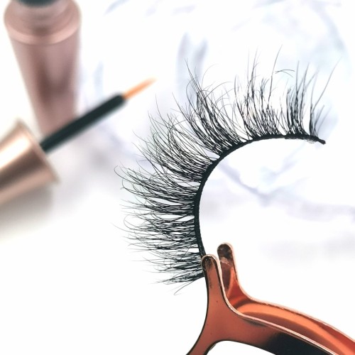 Wholesale Private Label Free Sample Cruelty Free Charming 100% 3d Mink private label eyelashes