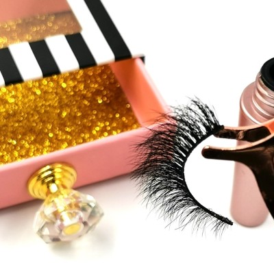 Real Hand Made 3d mink lashes wholesale vendor With Custom Packaging