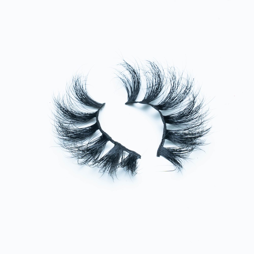 Luxury Mink Eyelashes With Own Logo