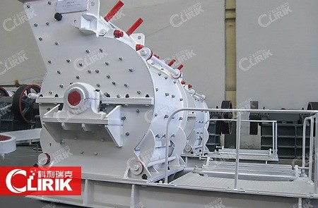 Hammer mill for lime powder pulverizing