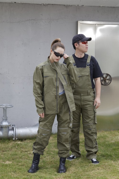 OEM Work Clothes durable green Bib Pants  Multi-pocket Work Trousers Workwear Safety Work Pants for industry