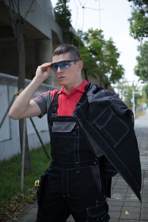 Factory Fashion Bib Pants CVC  Multi-pocket Work Trousers Workwear Safety Work Pants bib overalls to Poland