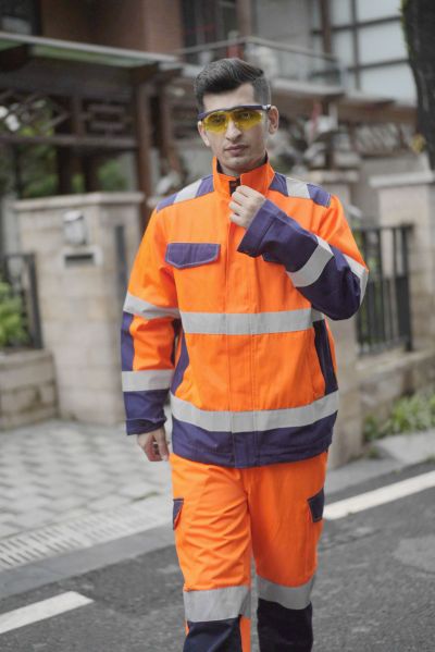 Durable Hi-Vis Safety Jacket Fluorescent Orange EN ISO Workwear Manufacturer OEM