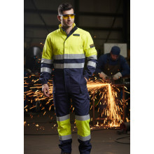 OEM vs ODM Workwear: Which Is Better for Your Business?