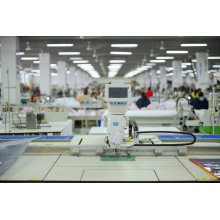 Inside Qianzhan's Autumn Production Peak: Winter Workwear Orders in Full Swing