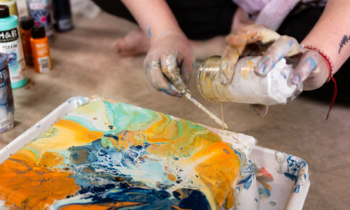 Mastering Acrylic Pouring: A Pro's Guide to Fluid Acrylic Mediums