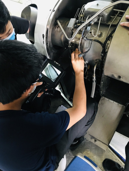 Aplicación de boroscopio industrial para motores aeronáuticos