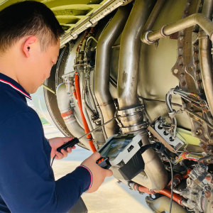 Boroscopios industriales avanzados para la inspección de motores de aeronaves: mejora de la seguridad y la eficiencia