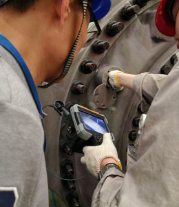 Industrial Borescopes for Wind Turbine Gearbox Inspection: Enhancing Efficiency and Reducing Downtime