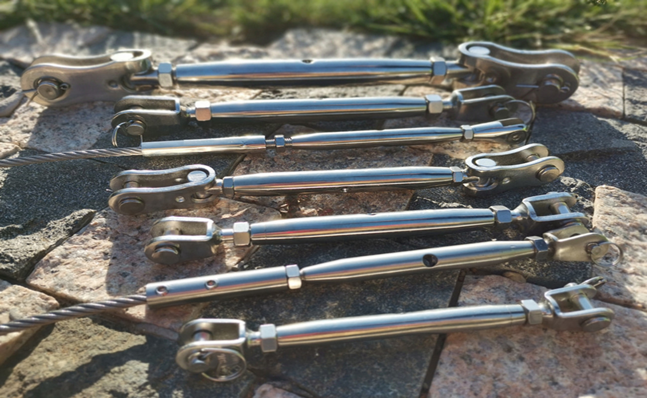 stainless turnbuckle
