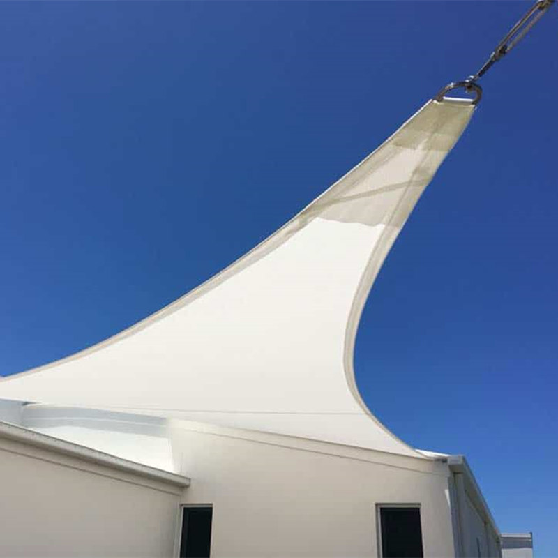 Teach You How to Choose a Good Shade Sail?