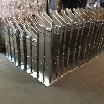 Adjustable Square Glass Clamp for Stainless Steel Posts | 316 Stainless Steel Balustrade Fitting