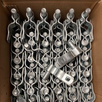 Heavy-Duty Hot-Dipped Galvanized Chain Link Gate Hinge Set with Bolts and Nuts