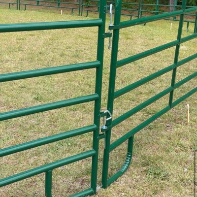 Heavy-Duty Galvanized Steel Cattle Crush | Farm Squeeze Chute