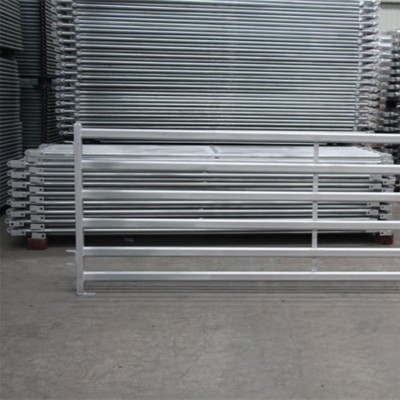 Heavy Duty Galvanized Steel Cattle Fence - Durable Livestock & Farm Fencing