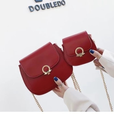 Trapzoid  Small Metal ButtonMessenger Women Handbag