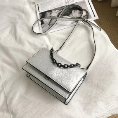 Women Chain Bag Fashion PU Crossbody Bag