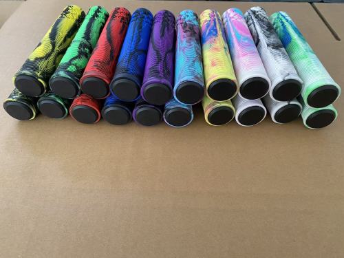 Factory Supplier Support Custom Bicycle Parts Handlebar Grips with Packing Box Multi-Colored Handlebar Grips Used for MTB/BMX