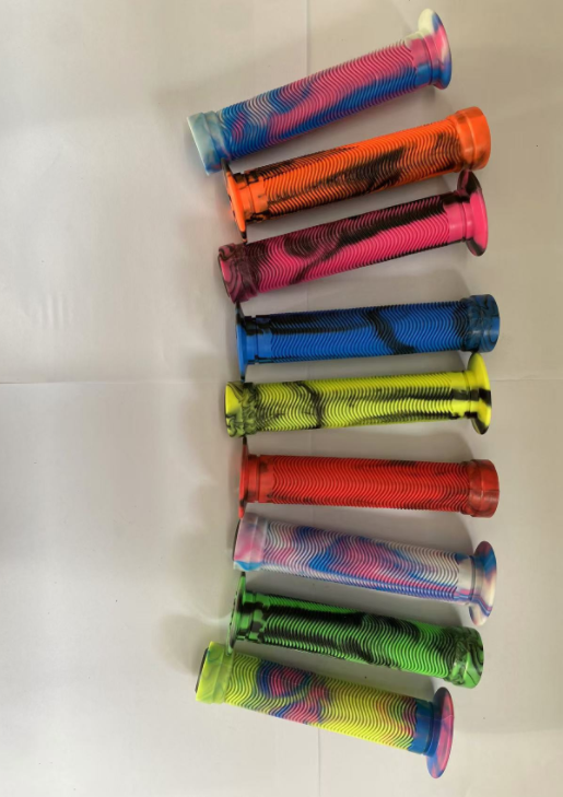 China Cheapest Mixed Color Kick Scooter Handle bar Grips Pro Stunt Scooter Hand Grips Scooter/mountain/MTB/BMX/bicycle Grips