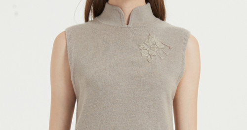 Новый дизайн чистого кашемирового дамского свитера с ручной вышивкой