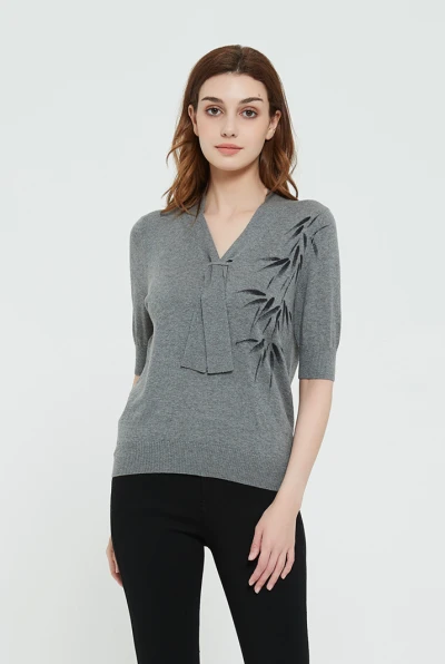 High quality wholesale OEM women latest hand printed silk cashmere sweater in cheap price