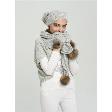 Ewsca Cashmere scarves in winter