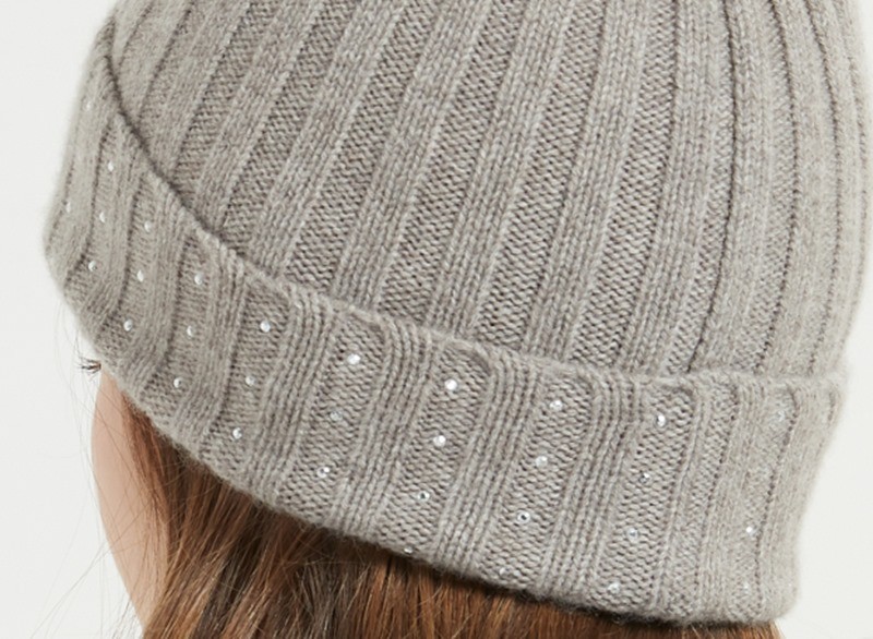 Wholesale high quality cable rib wool cashmere hat/beanie/cap with stone and fur pom pom