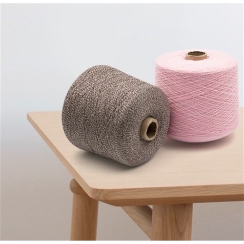 Ewsca: The cashmere yarn we use