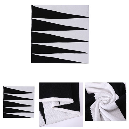 Wholesale black and white Pure Cashmere intarsia knitted pillow in small MOQ and factory price