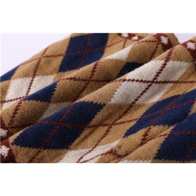 Wholesale Cashmere intarsia knitted bib in small MOQ and factory price