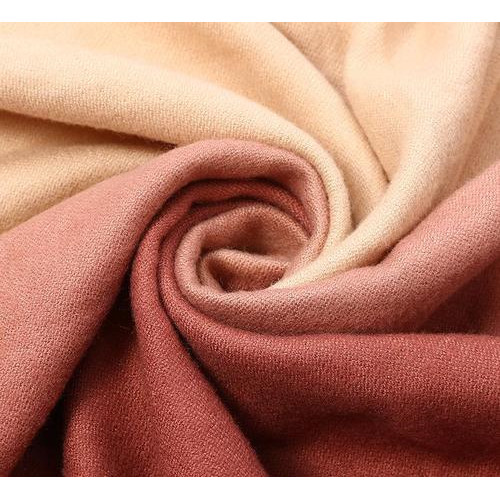 Combination of cashmere and dip dye