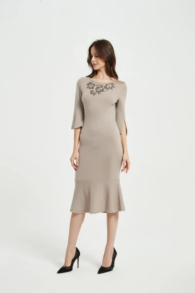OEM New Arrival Ladies Pure Cashmere Rope Embroidery Dress From Chinese Supplier For Spring Summer