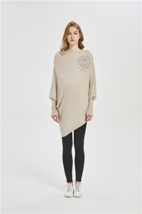 Wholesale OEM OBM ODM Motherhood fashion cashmere Knitwear with stone flower in small MOQ