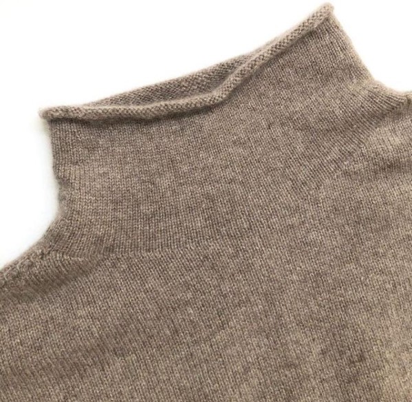 PURE AND NATURAL UNDYED CASHMERE