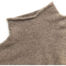 PURE AND NATURAL UNDYED CASHMERE